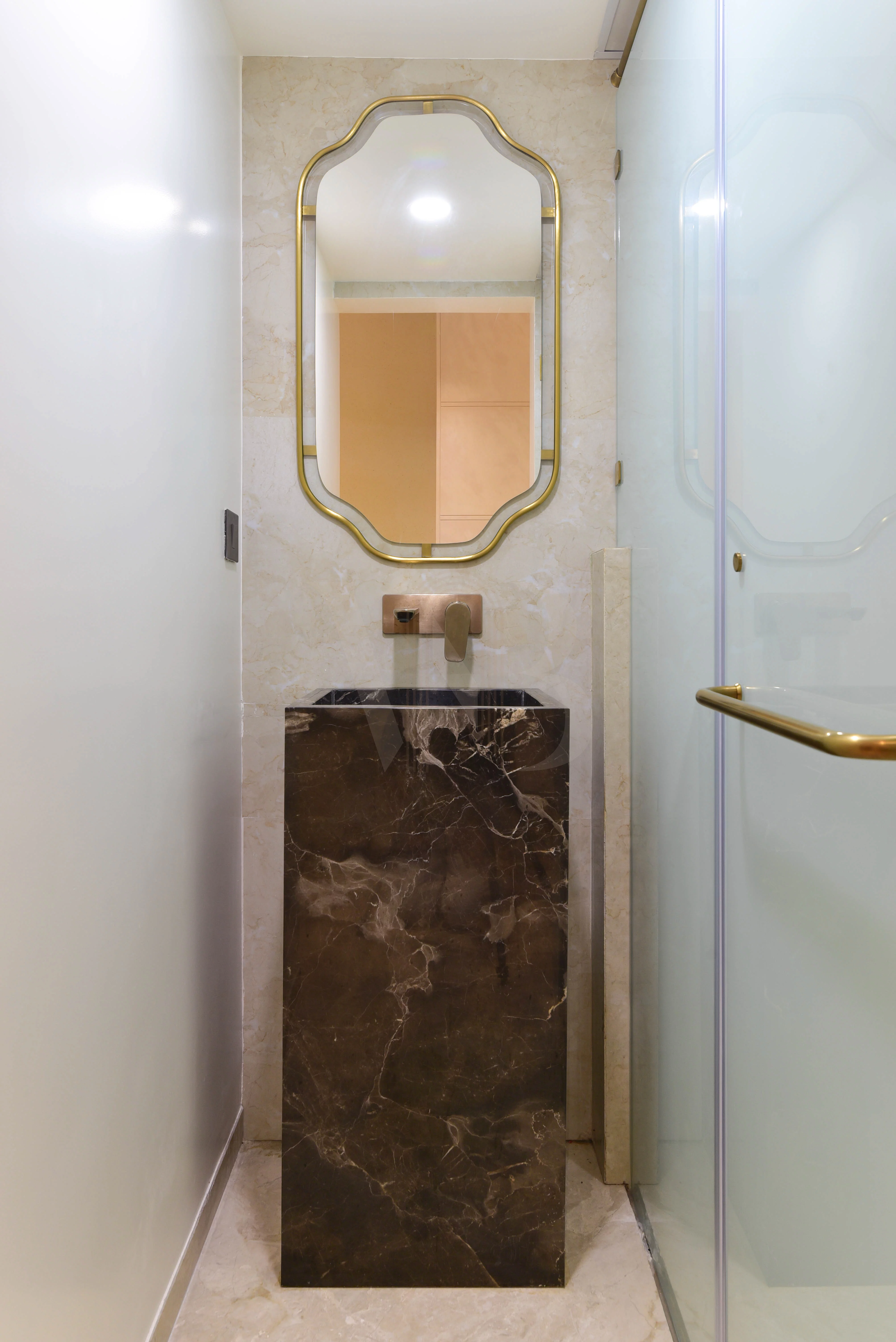 Custom wash basin niche design